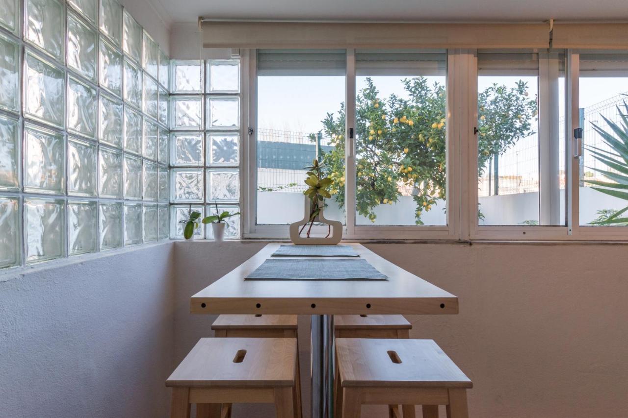 Vita Portucale ! 3 Bedroom Apartment With Private Terrace Lisbon Bagian luar foto