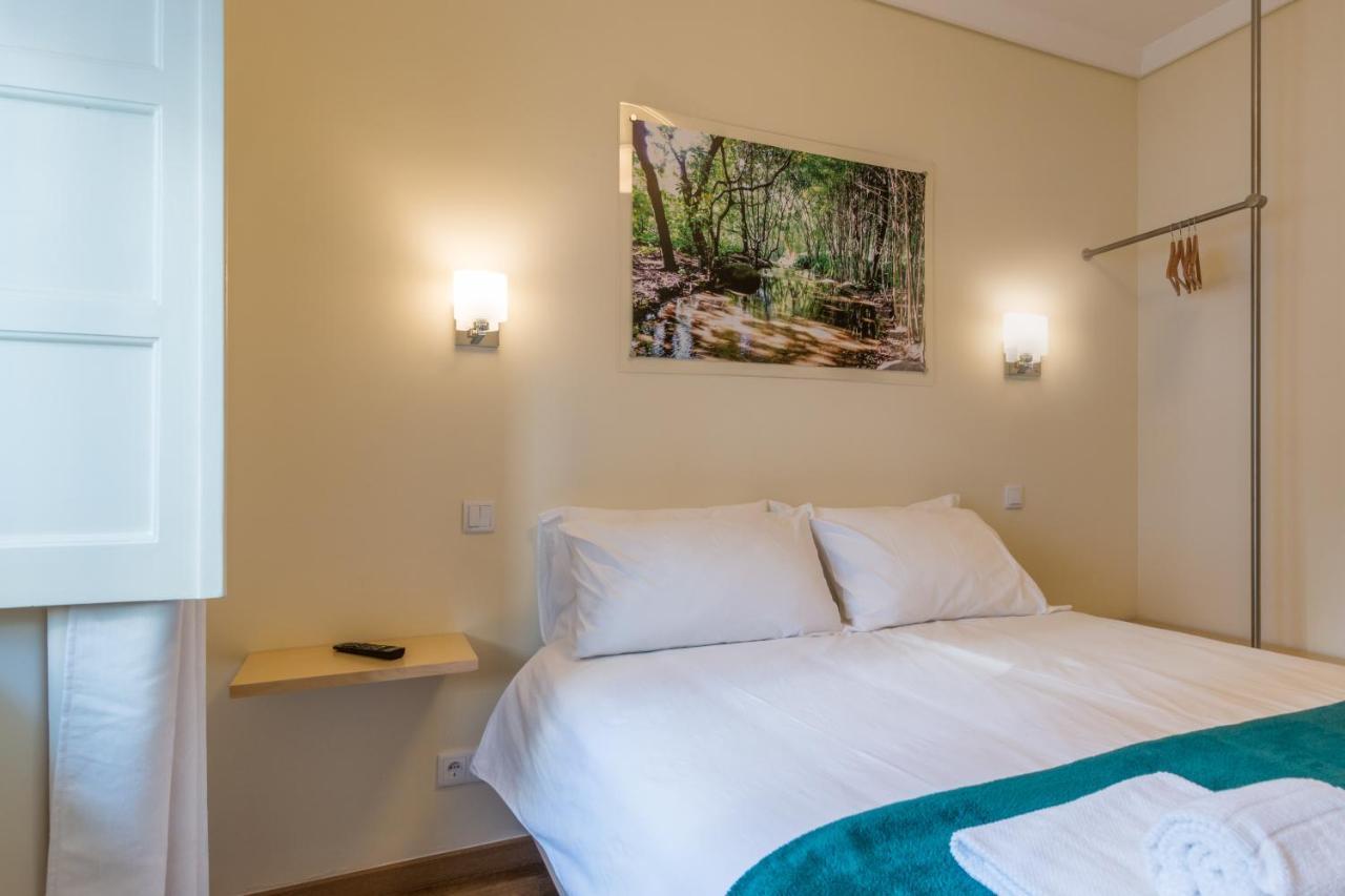 Vita Portucale ! 3 Bedroom Apartment With Private Terrace Lisbon Bagian luar foto
